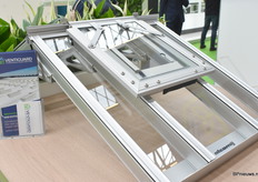 Example of a frameless air window.